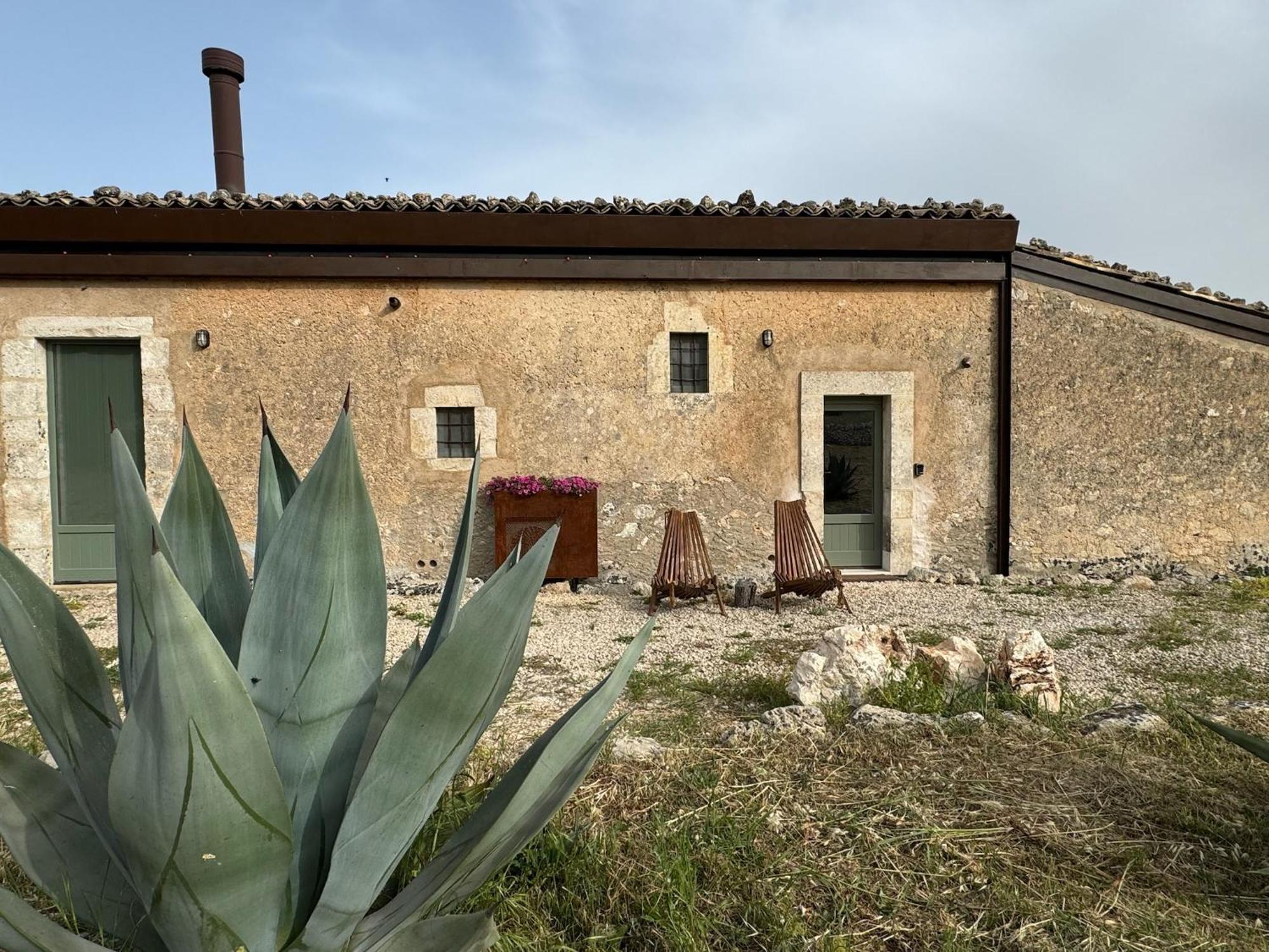 Penzion Casa Farfaglia Noto Exteriér fotografie